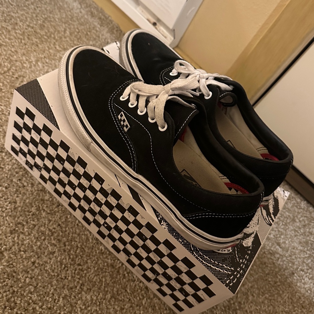 Vans Men’s Skate Era Low Top size 9.5